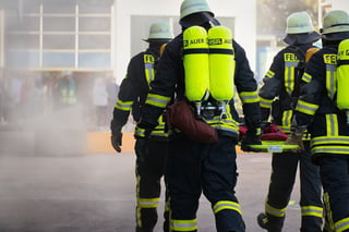 fire-fighting-4495488_1280 Nico Franz Pixabay